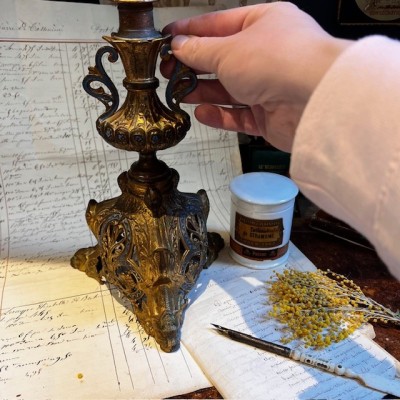 Tripod Torch Holder - Napoleon III - Troubadour style in brass