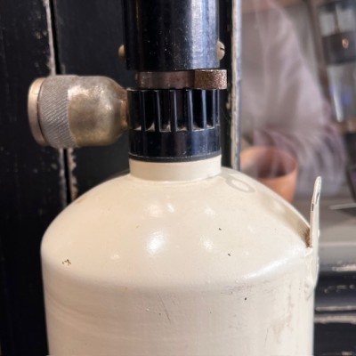 Antique ‘Stop-Fire’ fire extinguisher in enamelled steel - Circa 1925 - Art Deco - Georges Beaumont