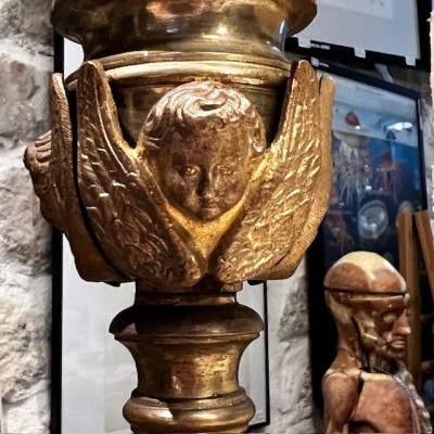 Large Neo-Renaissance chased brass altar candleholder - 19th century