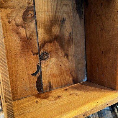 Antique wooden advertising case - Nestlé milk - stencil inscriptions