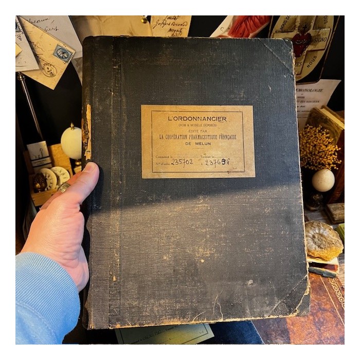 Ordonnancier Pharmacie Sacquépée Paris - Libération - 1945 à 1946