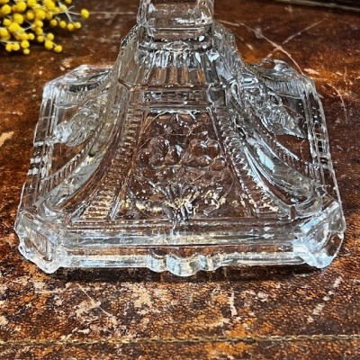 Antique glass oil lamp in pressed molded glass - Provence - 19th