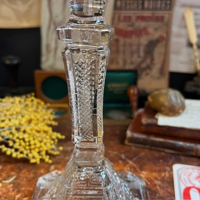 Antique glass oil lamp in pressed molded glass - Provence - 19th