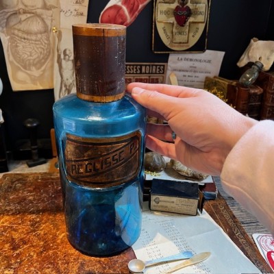 Poudre de réglisse - Flacon pharmacie verre bleu XIXème - Apothicaire
