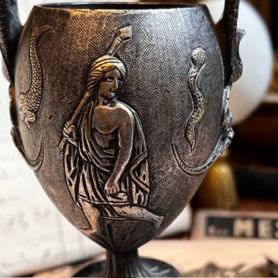 Pyrogène - Porte-allumettes - 1900 à motif de chauve-souris - Bronze