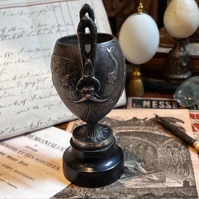 Pyrogen - Antique matchholder - Bat motif - Bronze - 1900