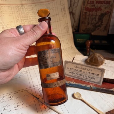 Gaïacol liquide - CODEX 1908 - Dangereux - Flacon ancien de pharmacie