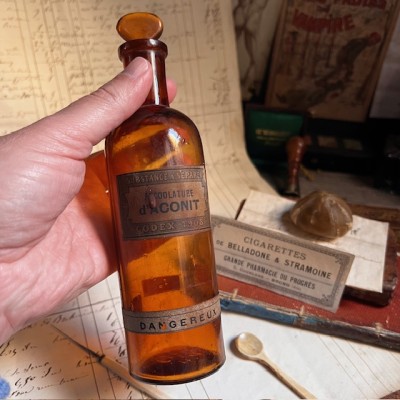 Aconite tincture - CODEX 1908 - POISON - Antique pharmacy bottle