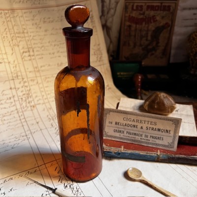 Créosote - CODEX 1908 - DANGEROUS - Vintage pharmacy bottle