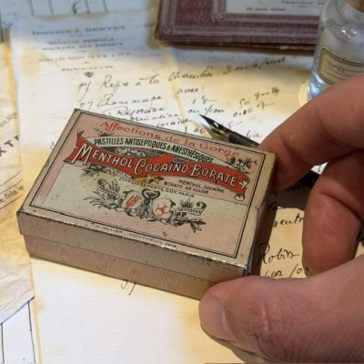 Boîte de pastilles à la cocaïne de 1900 - MBC- Menthol Cocaïno Boraté