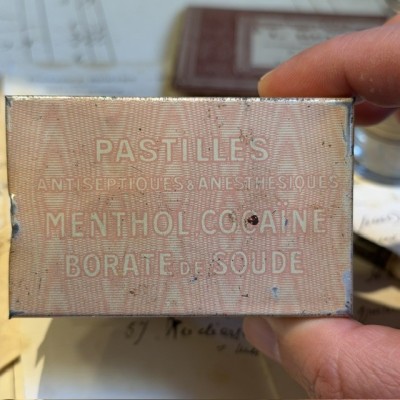 Box of cocaine lozenges from 1900 – MBC – Menthol Cocaïno Boraté