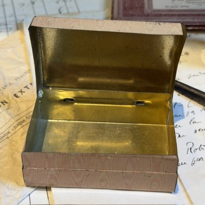 Boîte de pastilles à la cocaïne de 1900 - MBC- Menthol Cocaïno Boraté