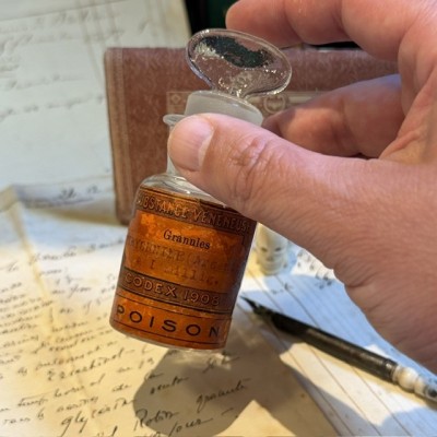 Strychnine - Arsenic - CODEX 1908 - POISON - Antique pharmacy bottle