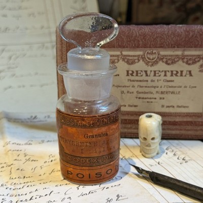 Strychnine - Arsenic - CODEX 1908 - POISON - Antique pharmacy bottle