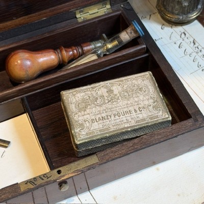 Napoleon III compartmentalised box in rosewood veneer