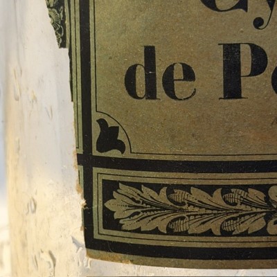 Potassium cyanide and iron - 19th century pharmacy bottle - Apothecary