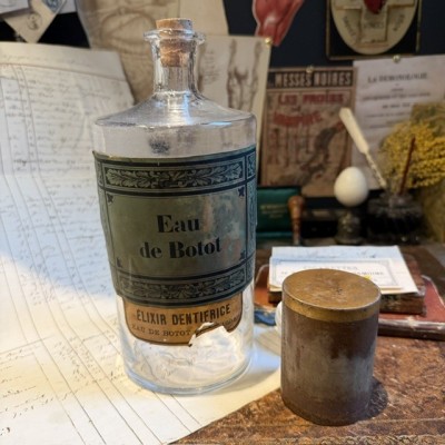 Eau de Botot - Tooth-cleansing Elixir - 19th century pharmacy bottle