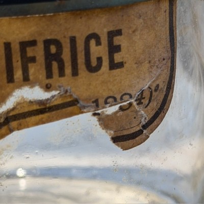 Eau de Botot - Tooth-cleansing Elixir - 19th century pharmacy bottle