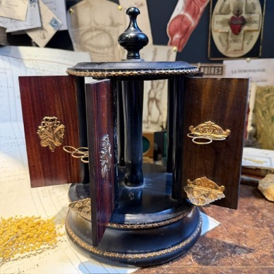 Kiosque à cigares mécanique Napoléon III - Cave à cigare - XIXème