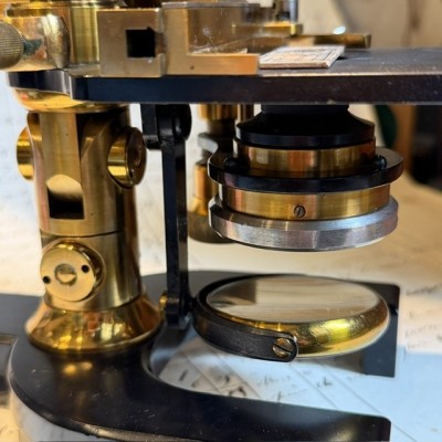 Stiassnie Microscope Paris - Laboratory microscope - Circa 1905–1908