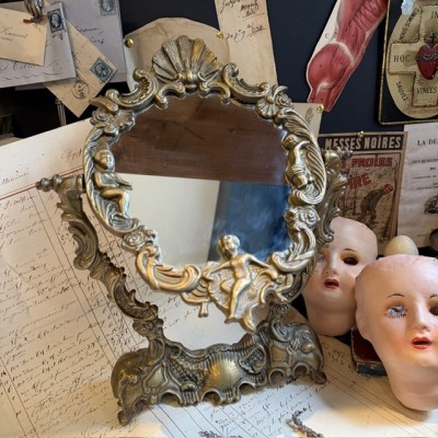 Miroir psyché de table en laiton - Putti et rocaille - Fin XIXème