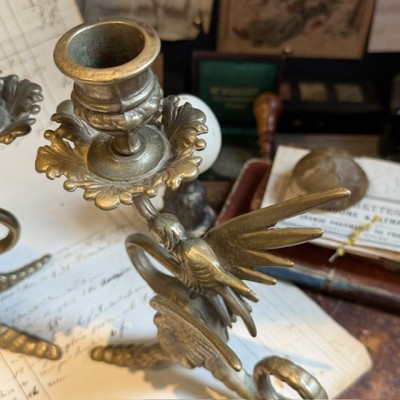 Bougeoir Griffon ou Dragon - Rat de cave en laiton massif