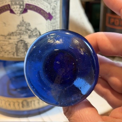 Eau de Cologne du Mont St Michel - Flacon bleu Pharmacie - Apothicaire