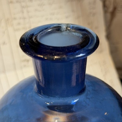 Eau de Cologne du Mont St Michel - Flacon bleu Pharmacie - Apothicaire