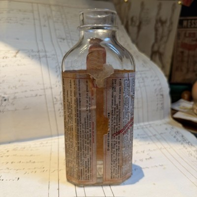 Sel de Fruit ENO - Vintage pharmacy bottle - Apothecary
