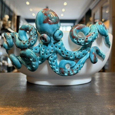 Cup by Patrizia Italiano – Octopus – Handmade white ceramic from Sicily