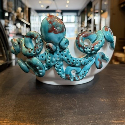 Cup by Patrizia Italiano – Octopus – Handmade white ceramic from Sicily