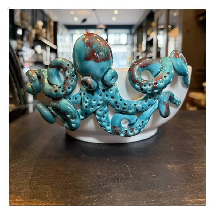 Cup by Patrizia Italiano – Octopus – Handmade white ceramic from Sicily