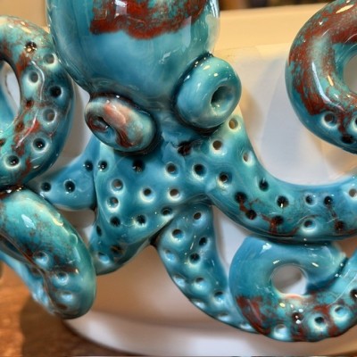 Cup by Patrizia Italiano – Octopus – Handmade white ceramic from Sicily
