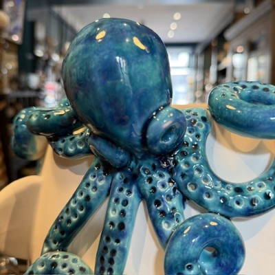 Large decorative vase Salvo by Patrizia Italiano – Octopus – Handmade white ceramic from Sicily