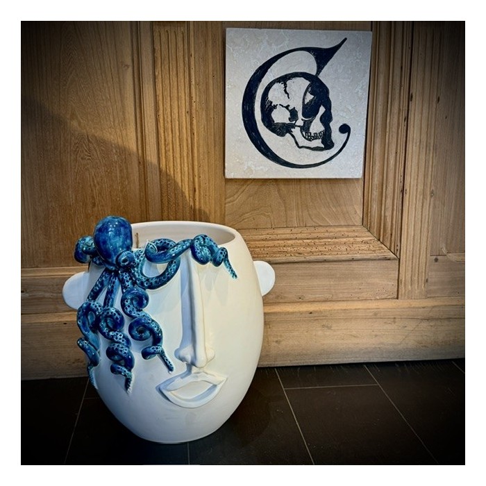 Large decorative vase Salvo by Patrizia Italiano – Octopus – Handmade white ceramic from Sicily
