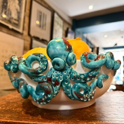 Cup by Patrizia Italiano – Octopus – Handmade white ceramic from Sicily