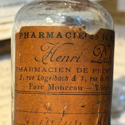 Aconite tincture - POISON cabinet - Antique pharmacy bottle
