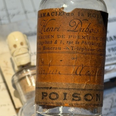 Teinture d'Aconit - Tue-Loup - Poison - Flacon ancien de pharmacie