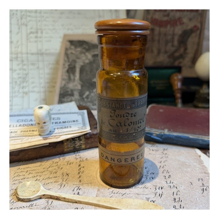 Calomel Powder - Mercury - POISON cabinet - Antique pharmacy bottle