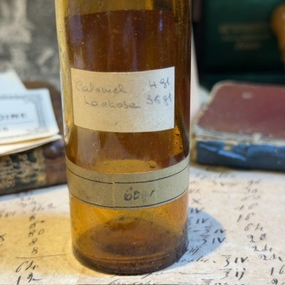 Calomel Powder - Mercury - POISON cabinet - Antique pharmacy bottle