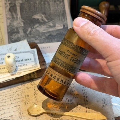 Crayons d'Azotate d'Argent - Poison - Flacon ancien de pharmacie