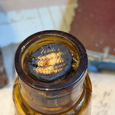 Piperazine - POISON cabinet - Antique pharmacy bottle
