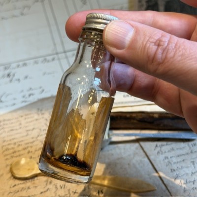 Flacon ancien de pharmacie-Apothicaire