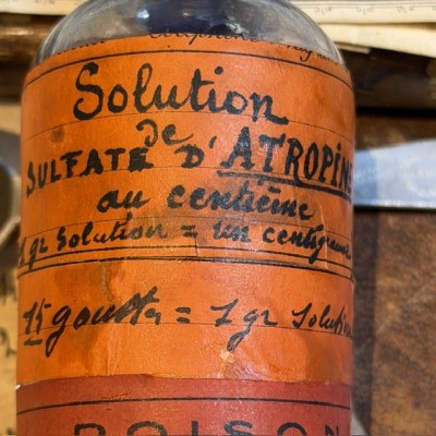 Atropine Sulphate - Belladonna - POISON cabinet - Antique pharmacy bottle