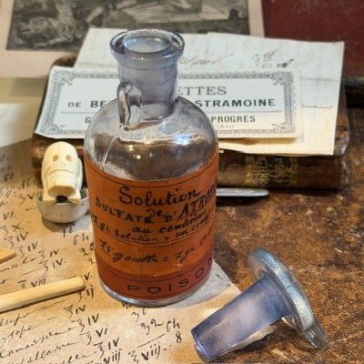 Atropine (Belladone) - Poison - Flacon ancien de pharmacie