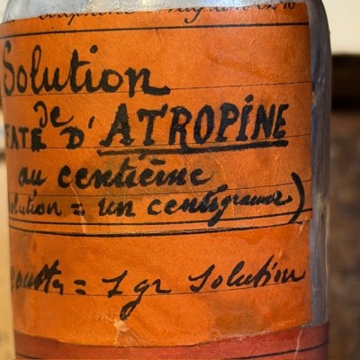 Atropine (Belladone) - Poison - Flacon ancien de pharmacie