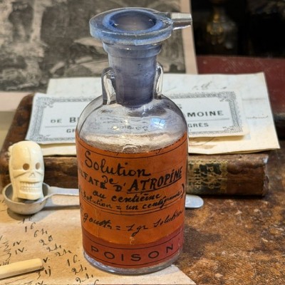 Atropine (Belladone) - Poison - Flacon ancien de pharmacie