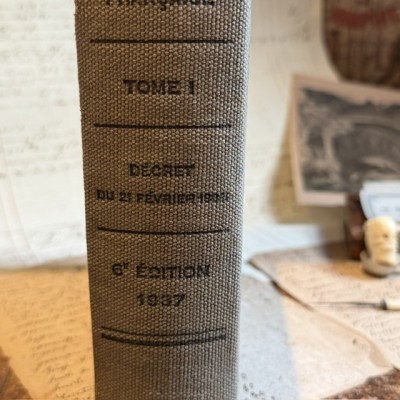 1937 Codex - French Pharmacopoeia - Antique book - Apothecary - Pharmacy