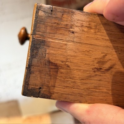 Le Petit Tiroir du Pharmacien - Tiroir de Métier de pharmacie ancien en bois