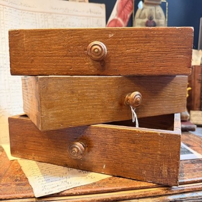 Le Petit Tiroir du Pharmacien - Tiroir de Métier de pharmacie ancien en bois